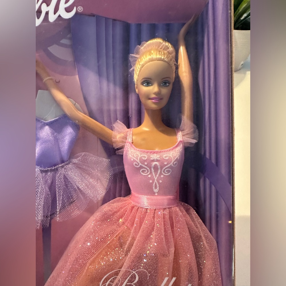 NIB Barbie Ballet Ballerina Doll with 2 Outfits - Picture 3 of 5